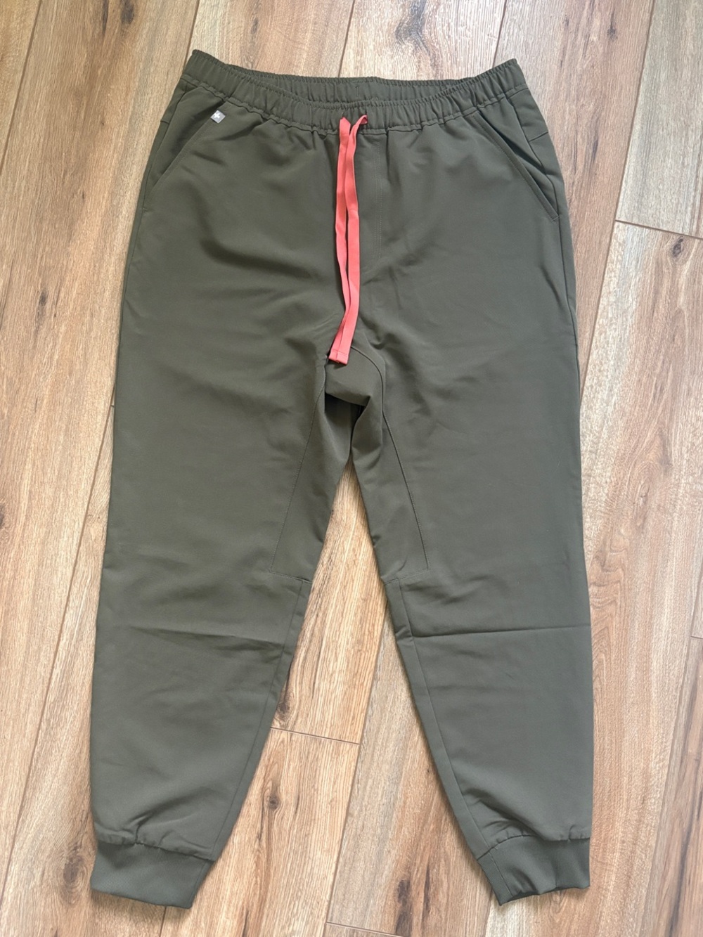 Figs Men's Tansen Spruce scrub pant MS